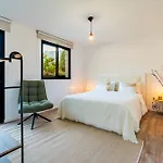 Apartament Nobregas *